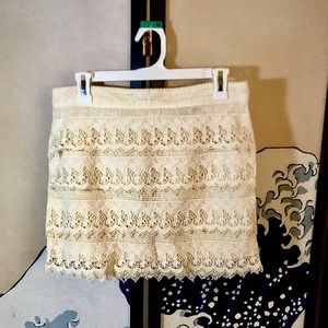 American Eagle ivory flapper mini skirt